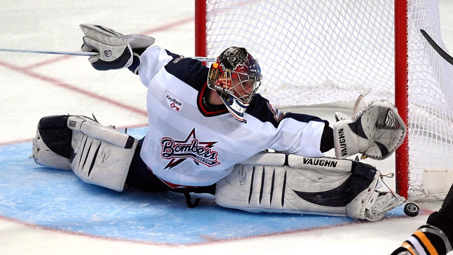 LEYU SPORTS中国官方网站-LPL中单格局将重洗Knight去向最受关注，lol ig中单